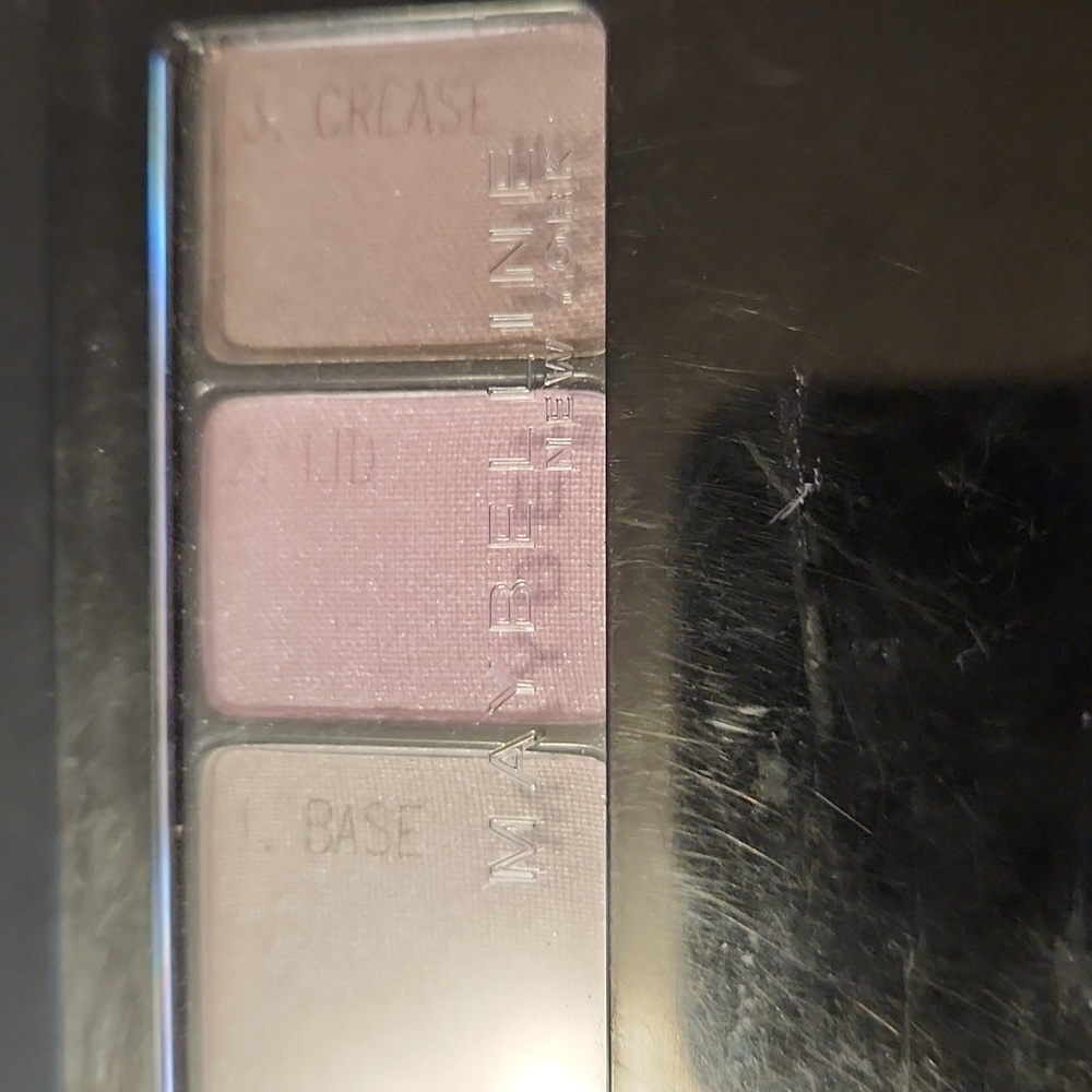Maybelline Eyeshadow Trio
